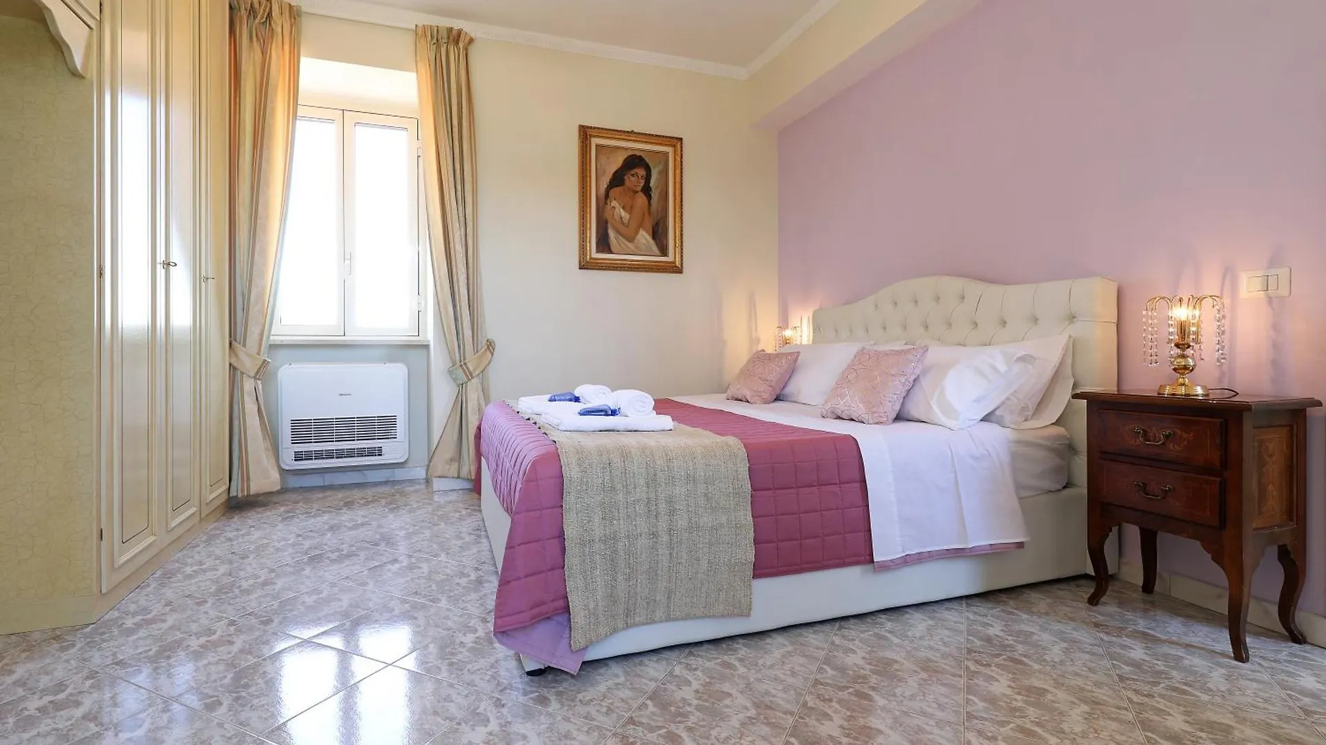 Villa Con Piscina Roma 0*,  Italia